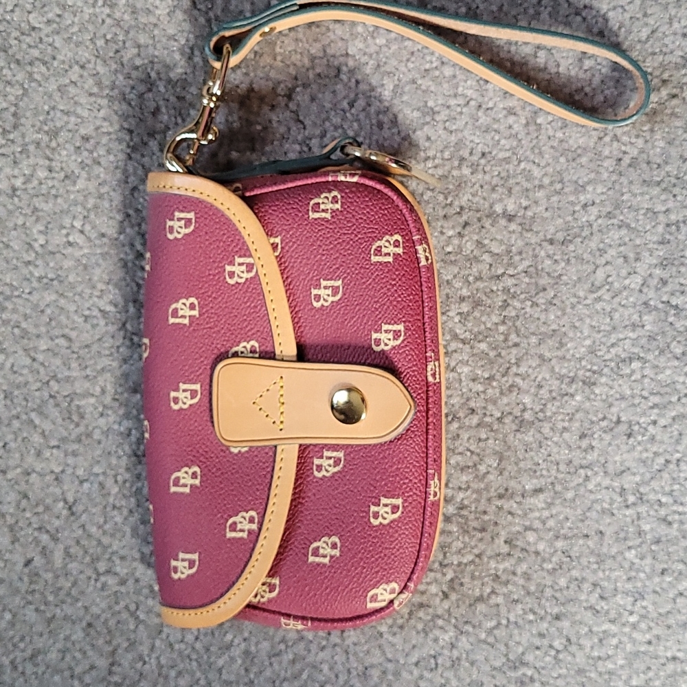 Dooney and Burke wristlet